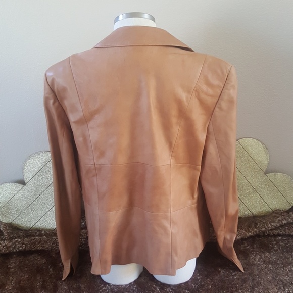 *Vintage* Tan Soft Leather Jacket - Picture 3 of 4